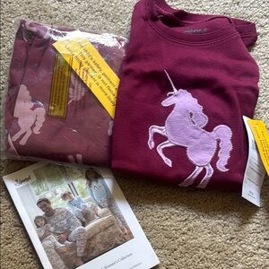 NEW Leveret unicorn maroon pajamas set 4 years ago